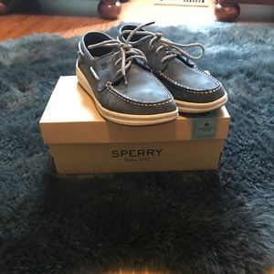 Sperry boat shoes
